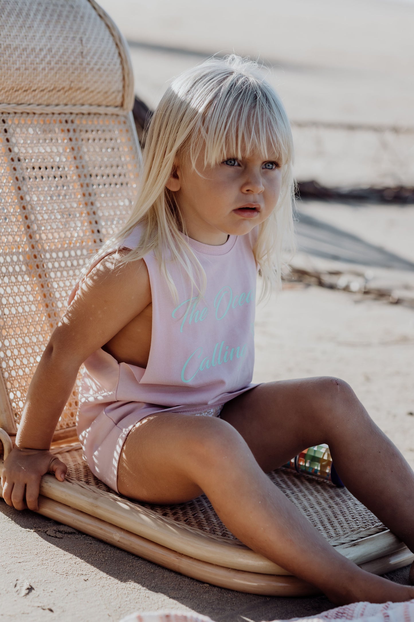 THE OCEAN IS CALLING MUSCLE TEE ~ dusty pink