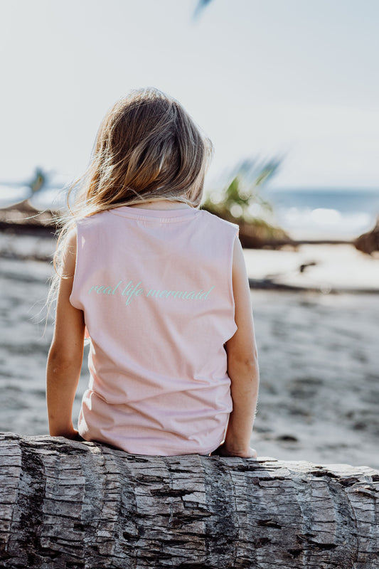 THE OCEAN IS CALLING MUSCLE TEE ~ dusty pink